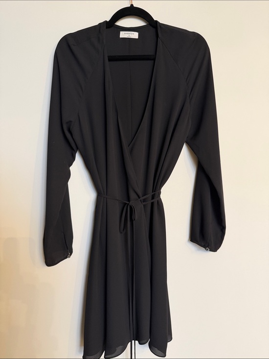 Babaton Dresses & Skirts - Babaton Black Tie-Waist Wrap Dress